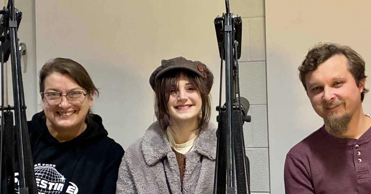 Local Art Fair and concert to benefit refugee families this Saturday