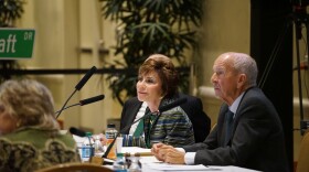 Judy enshaft, seen next to Trustee Vice Chair Les Muma, took part in her final Board of Trustees meetin June 5. She retires July 1 after 19 years as USF System President.