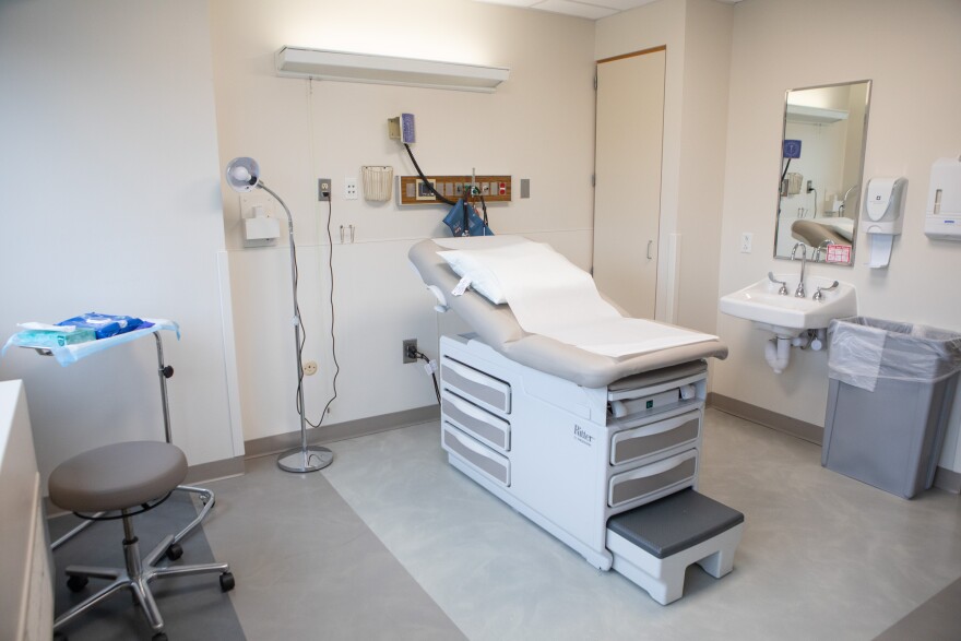 A room at a health care facility (Commonwealth Media Services)