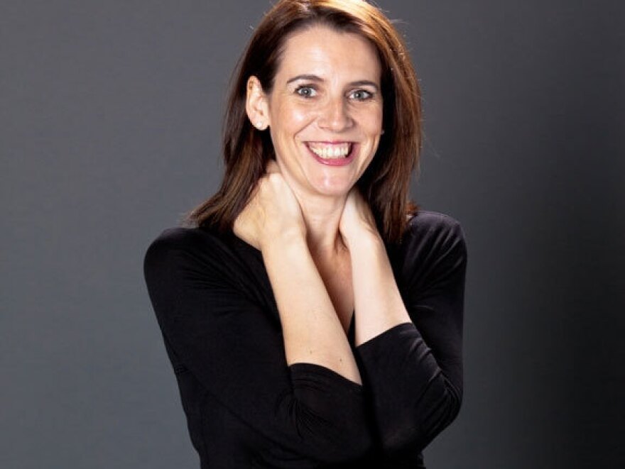 A native of Scotland, Lisa O'Donnell won the Orange Screenwriting Prize in 2000 for <em>The Wedding Gift</em>.