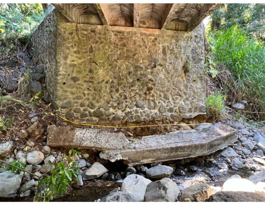 Storm water runoff has damaged the foundation of an abutment holding up the Hana side of the Kukuiula Bridge at Mile Marker 39.5 on Hana Highway, rendering the bridge unsafe for vehicle traffic, the Department of Public Works reported.