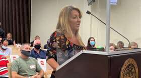 Sue Mosley with the Friends of the Christmas Parade addressed the Ocala City Council Tuesday night. Photo: Joe Byrnes