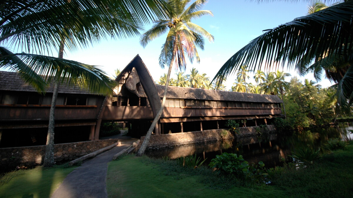 State entities investigating Coco Palms lease, council eyeing purchase - Vimarsana News