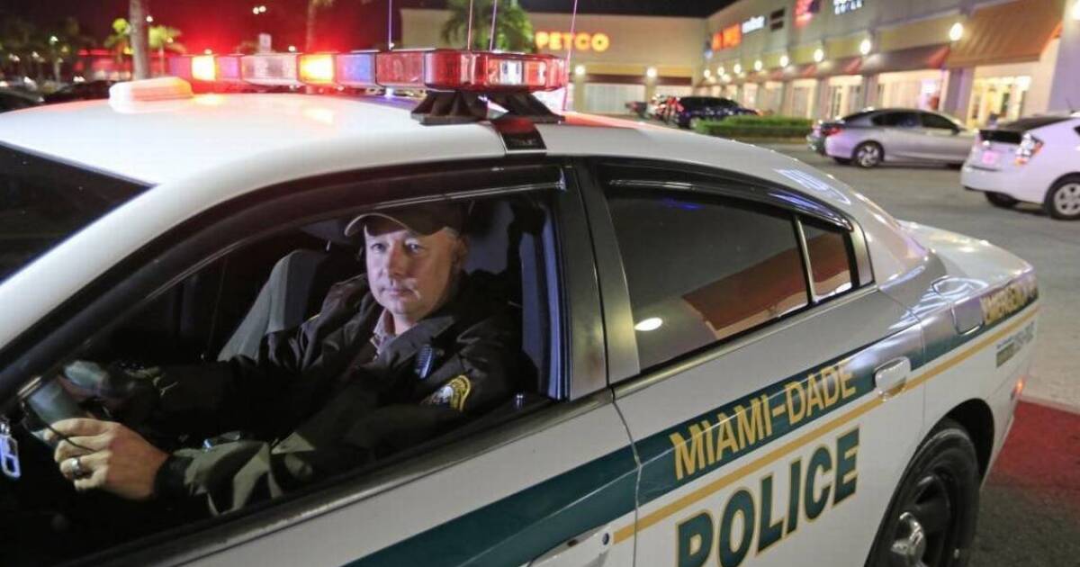 Miami Dade Police Surveillance Cruises Get Closer To Sailing From South Florida And The Beach S Last Call Battle Wlrn