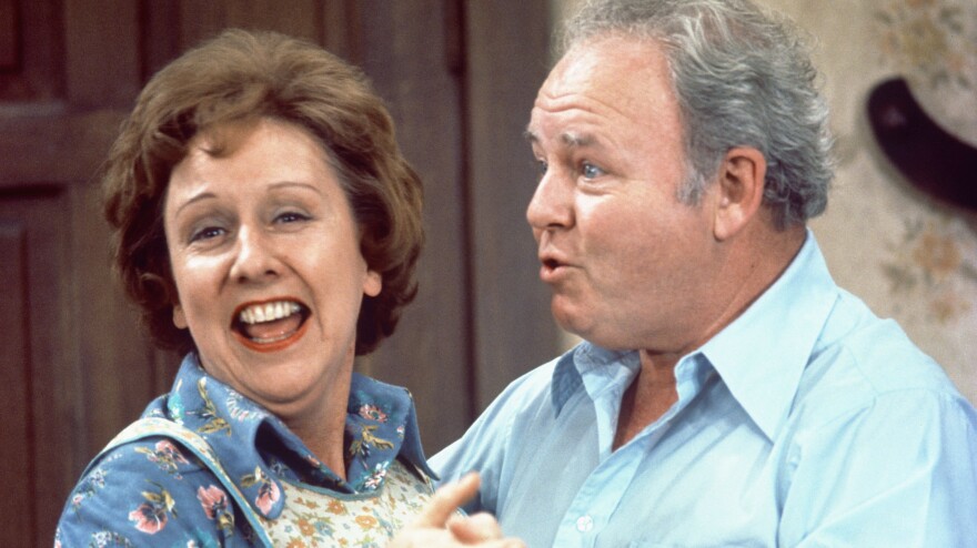 Jean Stapleton, Who Played Edith Bunker, Dies | KERA News