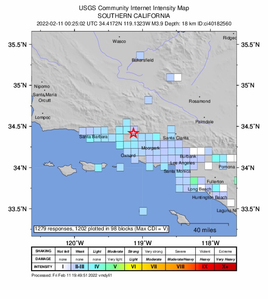 An updated USGS map on Friday shows that more than 1200 people reported felling the largest quake in the quake swarm in Ventura County.