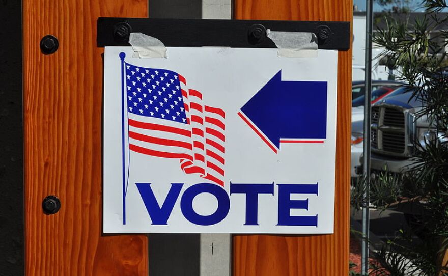 800px-Voting_United_States.jpg