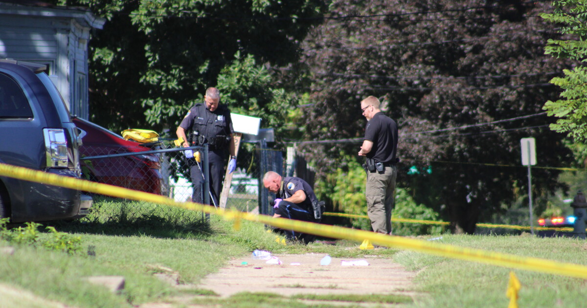 One man dead, another injured in Thursday morning shooting on Peoria's ...