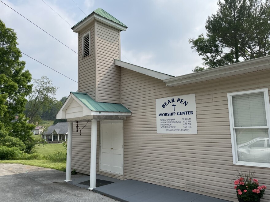 Bear Pen Worship Center-Wolfe County