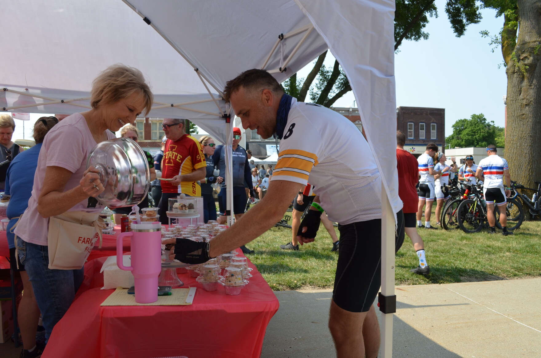 Thousands of RAGBRAI riders stop in Greenfield two months after tornado ...
