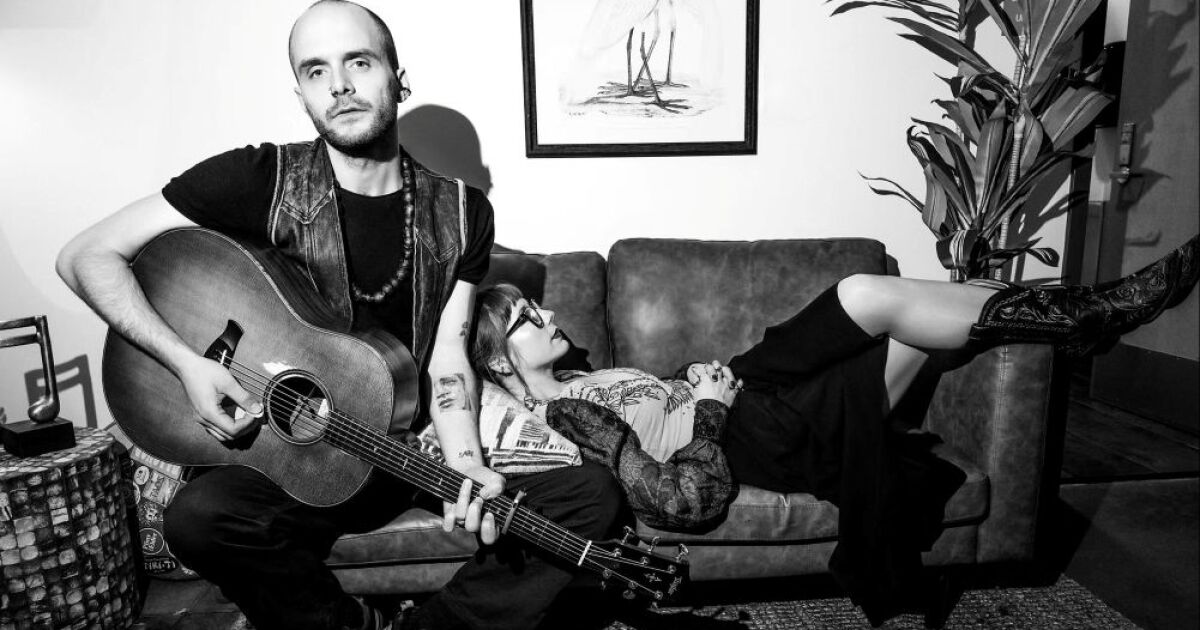 Flagship Romance with The Rough & Tumble give us a double show and interview on WFPK
