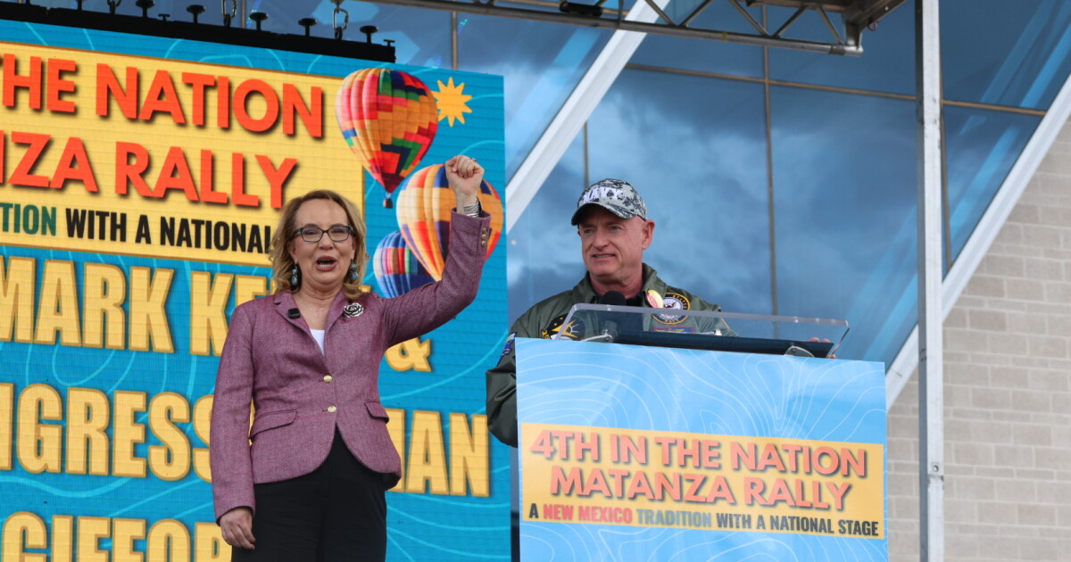 MON: Democratic US senators considering presidential runs rally party faithful at New Mexico matanza, + More