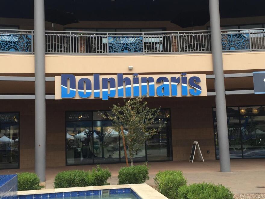 Exterior to Dolphinaris attraction