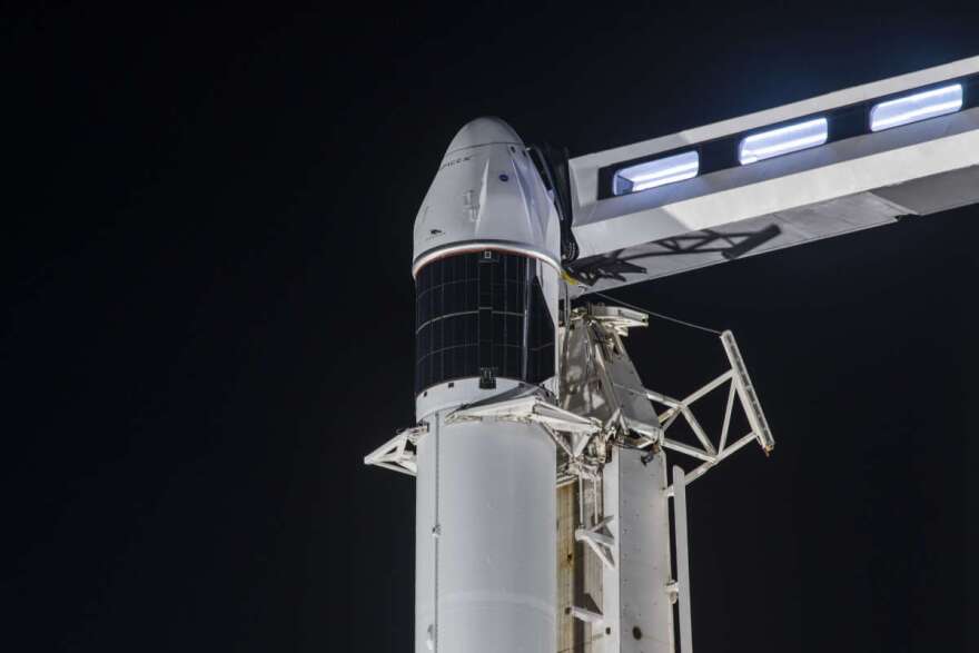 SpaceX's Falcon 9 and Dragon capsule vertical at Kennedy Space Center ahead of CRS-22 launch. Photo: SpaceX