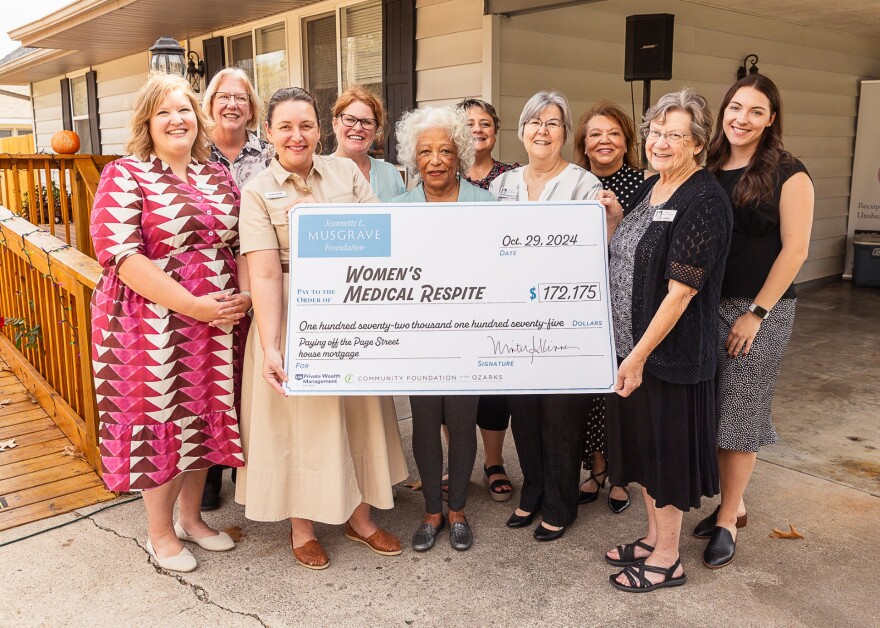 From left to right: Ashley Fleming, CFO; Peggy Riggs, Musgrave Foundation; Bridget Dierks, CFO; Emily Bowen-Marler and Ferba Lofton, Musgrave Foundation; Beverly Anderson, Saundra Wilkinson, Rose Francis, Carol Daniel and Hallie Jones, Women’s Medical Respite.