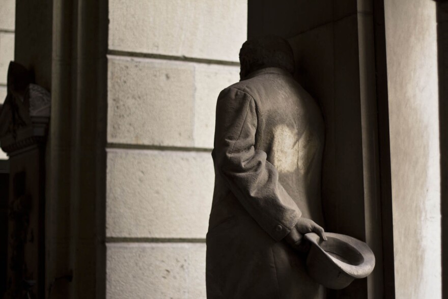 Statue in the Monumental Cemetery of Staglieno in Genoa, Italy.