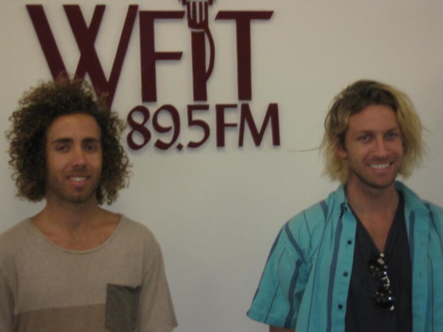 Swimm_w_wfit_logo_0.jpg