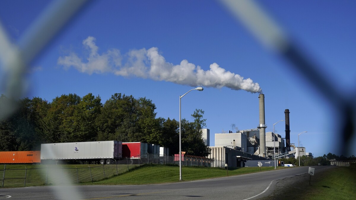 Skowhegan paper mill responsible for river oil spill