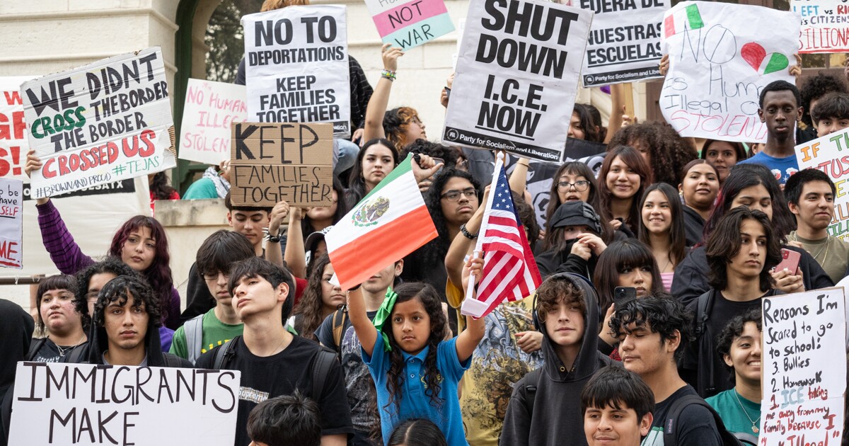 San Antonio students walk out and protest against Trump policies on ...