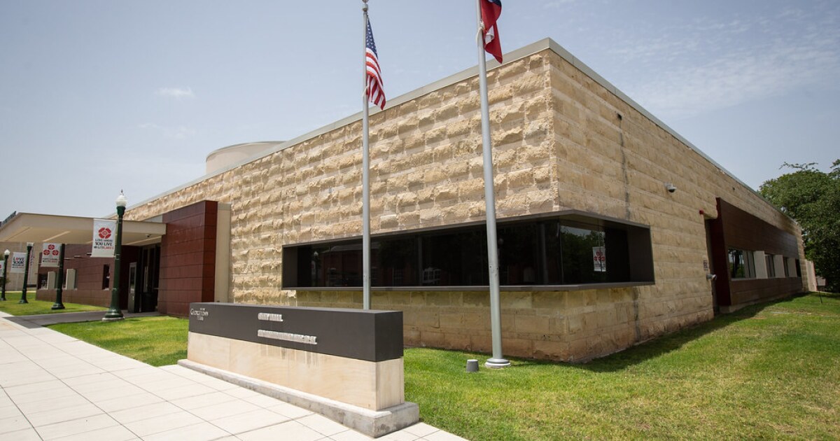 To Create Memorial For Pets Lost In Ponderosa Resort Fire KUT Radio, Austin's NPR