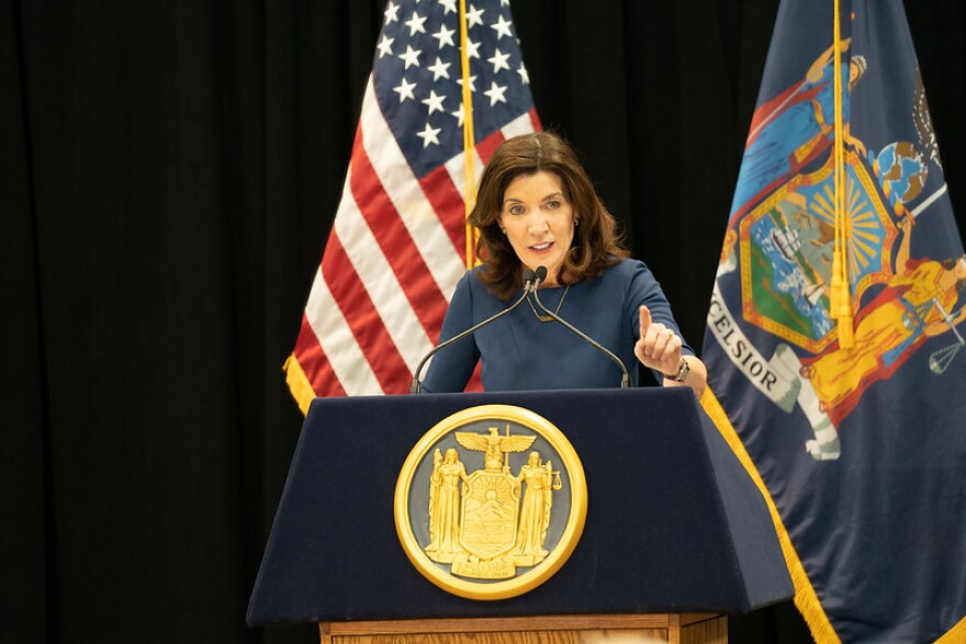  New York Gov. Kathy Hochul announces a statewide indoor mask mandate on Dec. 10, 2021.