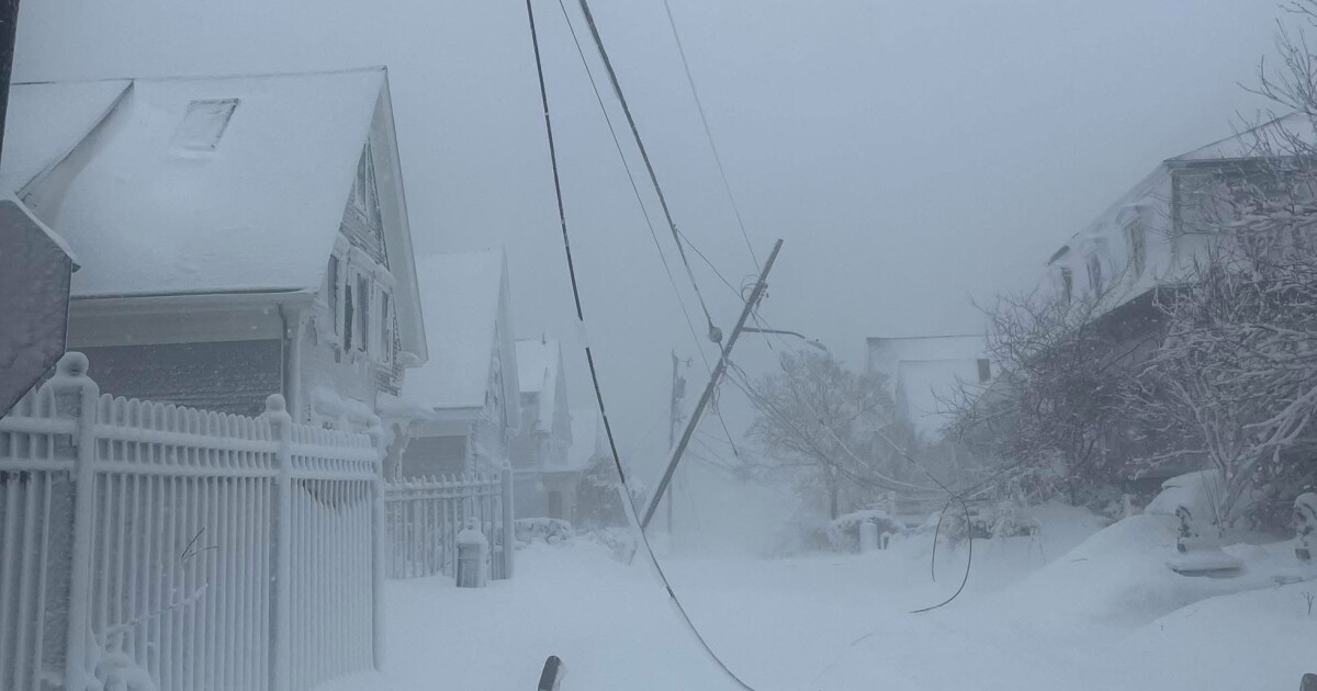 Bomb cyclone hits coastal New England | CAI