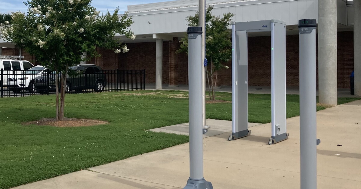 Davidson County Schools to buy 34 metal detectors for middle and high ...