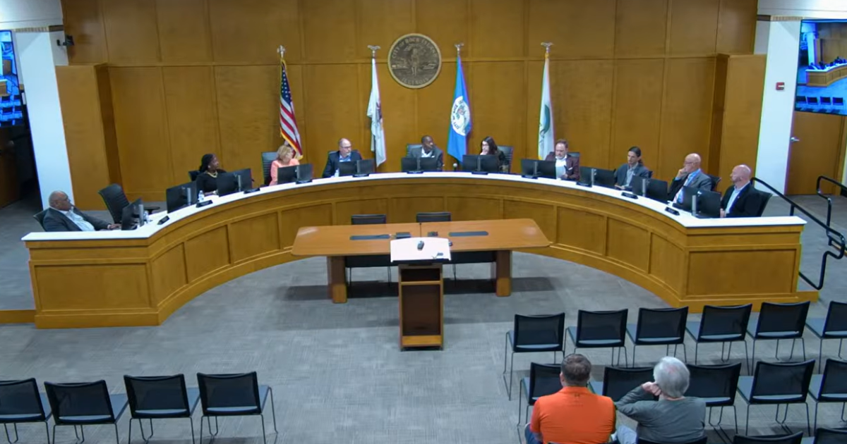 Rock Island City Council approves temporary hiring of outside dispatchers for the police department’s emergency center