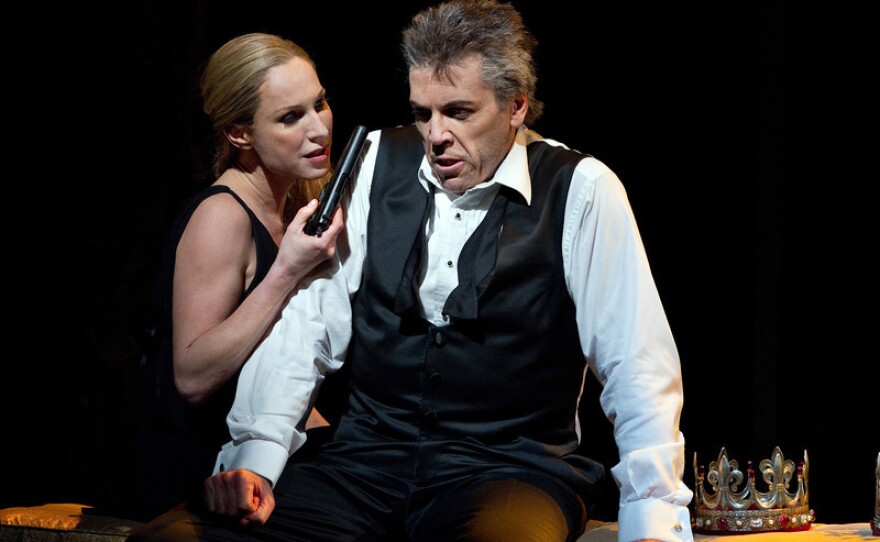 Nadja Michael as Lady MacBeth and Thomas Hampson as the title character in Verdi's "MacBeth"