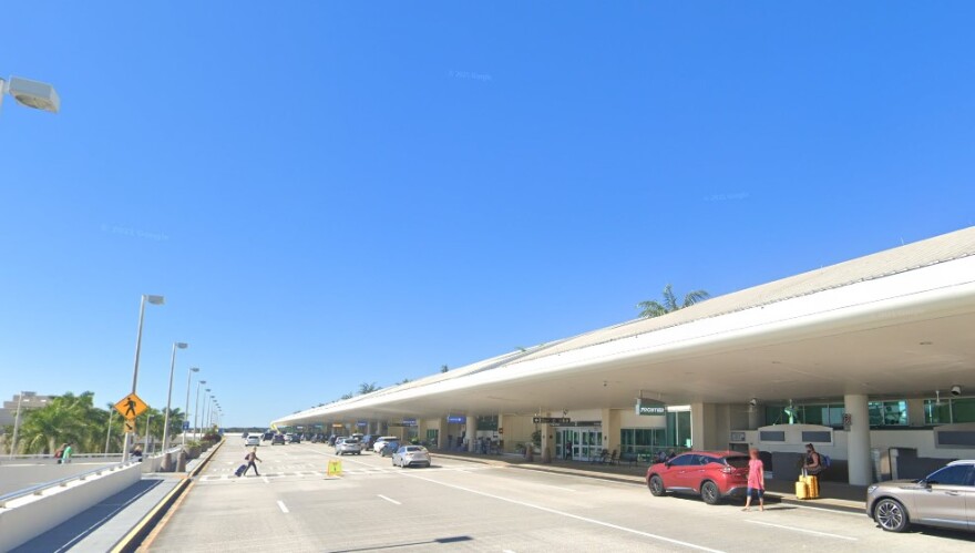 Holiday traffic in 2024 placed RSW at the top of similar-sized medium hubs.