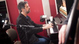 Spike Wilner in the KNKX Studios. 