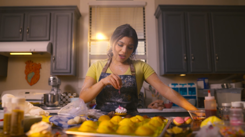 Vanessa Rae Lerma baking
