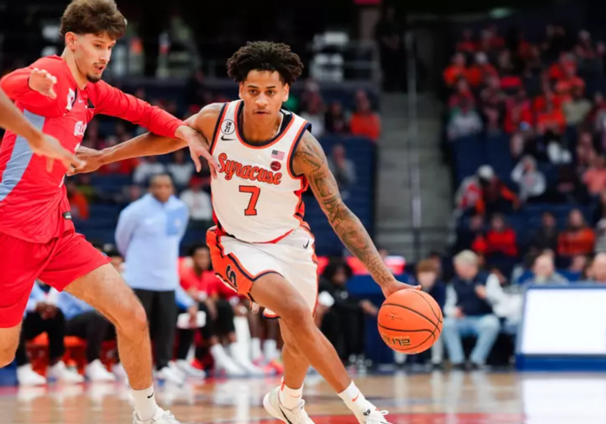 Kiyan Anthony (7, White) driving to the basket