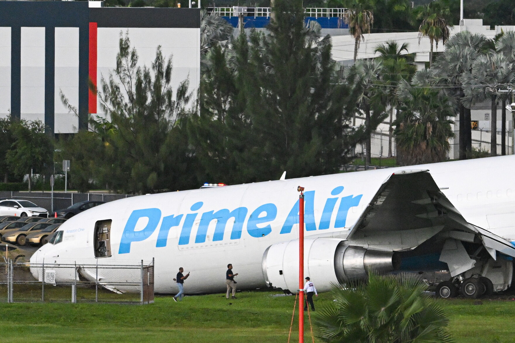 💥 Miami Cargo Crash Lawsuit Hits Amazon & 21 Air ✈️