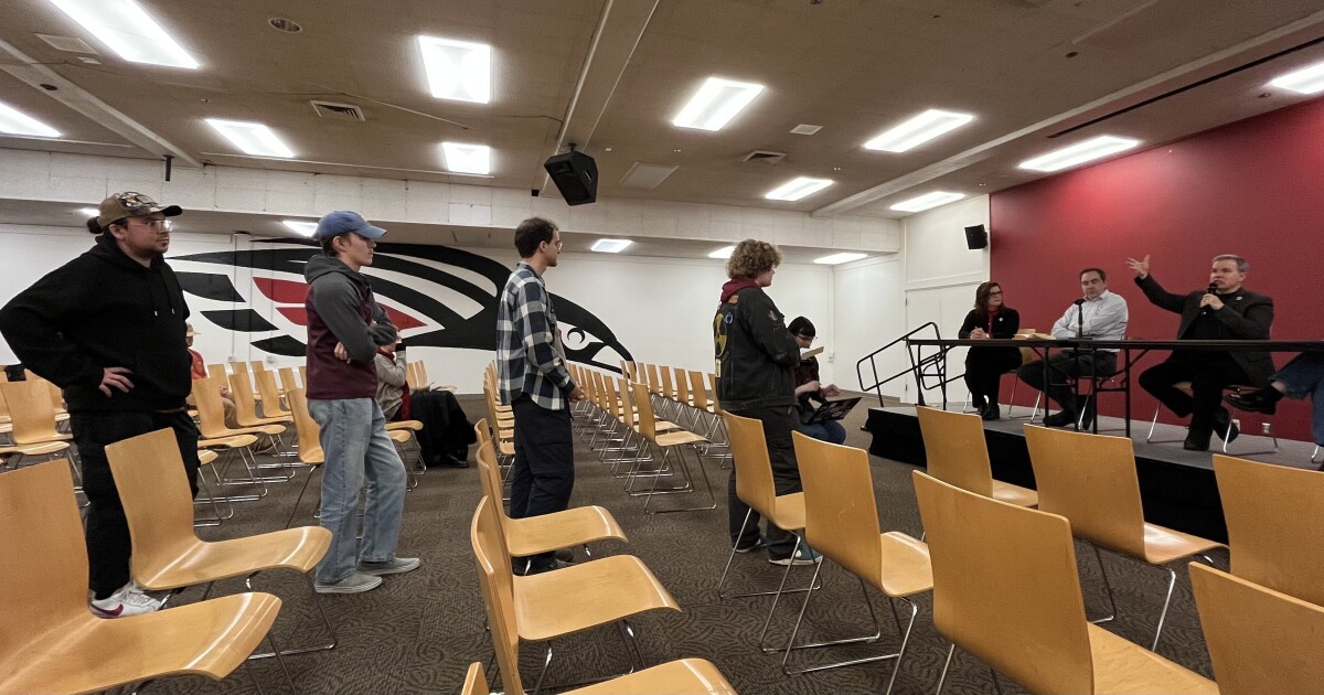 Southern Oregon University students worry about their future amid financial crisis