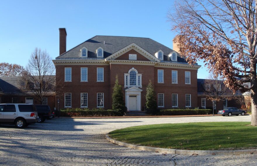 gov-mansion_full-1920x1242.jpg