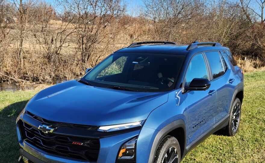 2025 Chevrolet Equinox RS AWD overview
