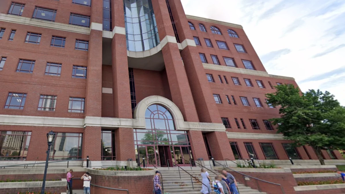 Sangamon board member seeking to put recall referendum on November ballot