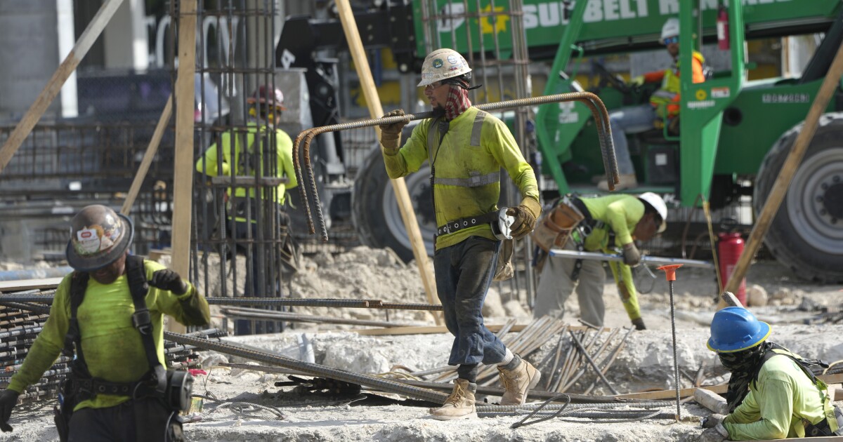 Report sounds alarm about South Florida's construction industry and its