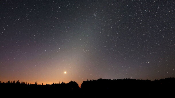 View of the zodiacal light from just north of Duluth looking east shortly before the start of dawn on Sept. 26, 2025