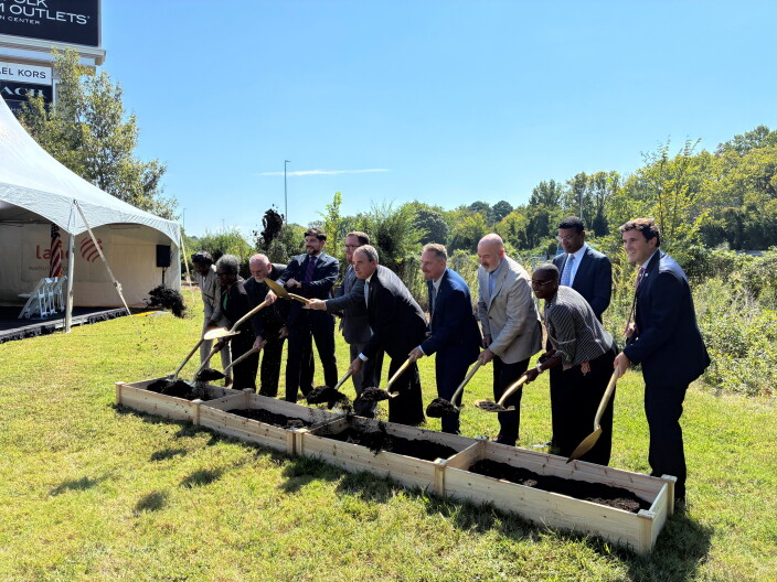 Virginia Department of Transportation Breaks Ground on New HOV Lane in Norfolk