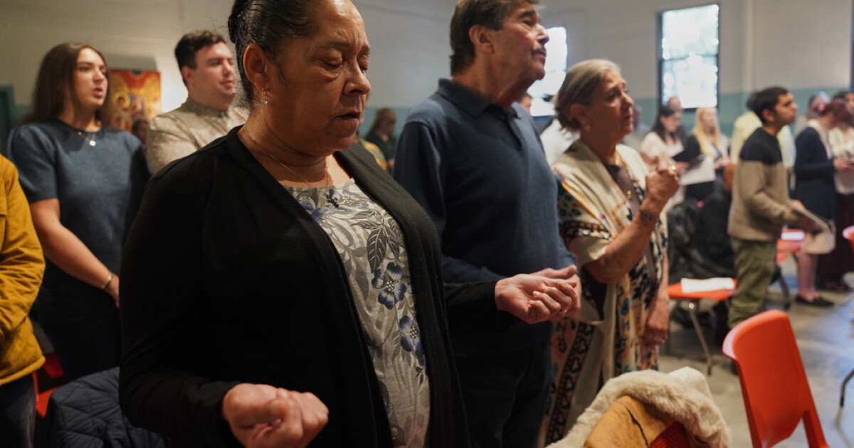 Does frequent worship lead to better mental health? Often, but not always, experts say