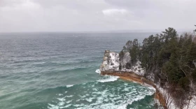 A view of Miners Castle from the upper overlook.