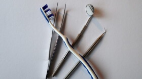 Only a fraction of working-age adults go to dentist each year, according to the American Dental Association. The industry is looking for ways to turn that around. (succo/Pixabay)