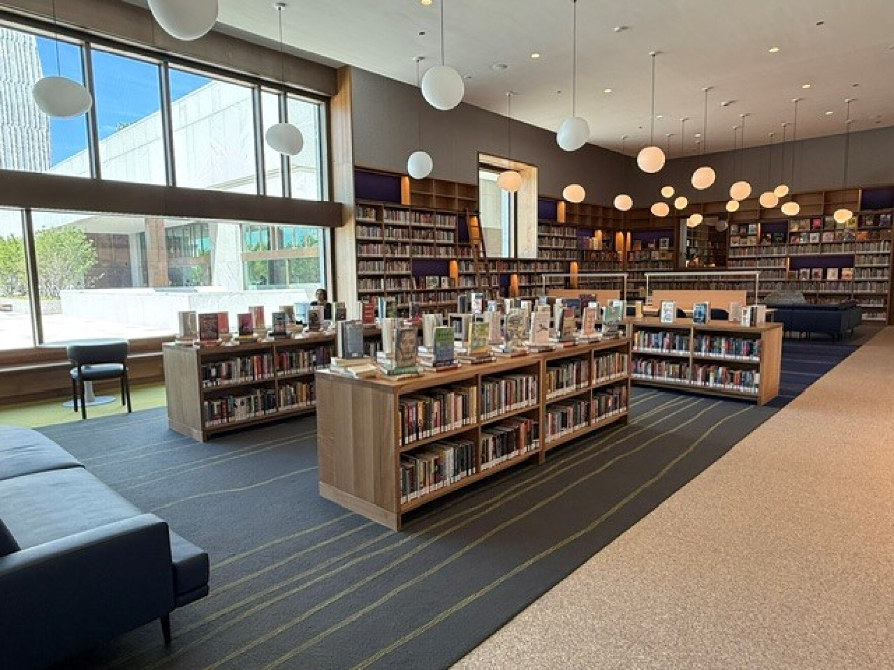 Take a tour of the new Obama Presidential Center Library in Chicago ...