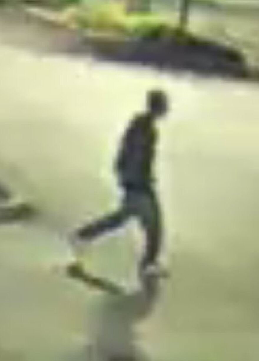 St. Louis police released this image Sunday morning showing Maurio Thomas on the street near the City Justice Center.