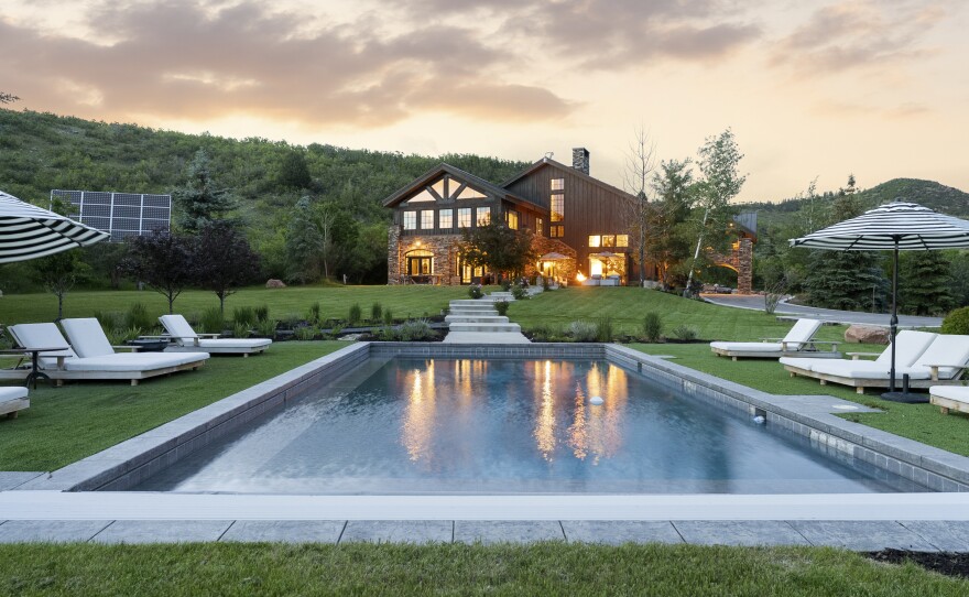 The "Grey's Anatomy" star Katherine Heigl listed her family's 25-acre property for $10.6 million in July 2026.