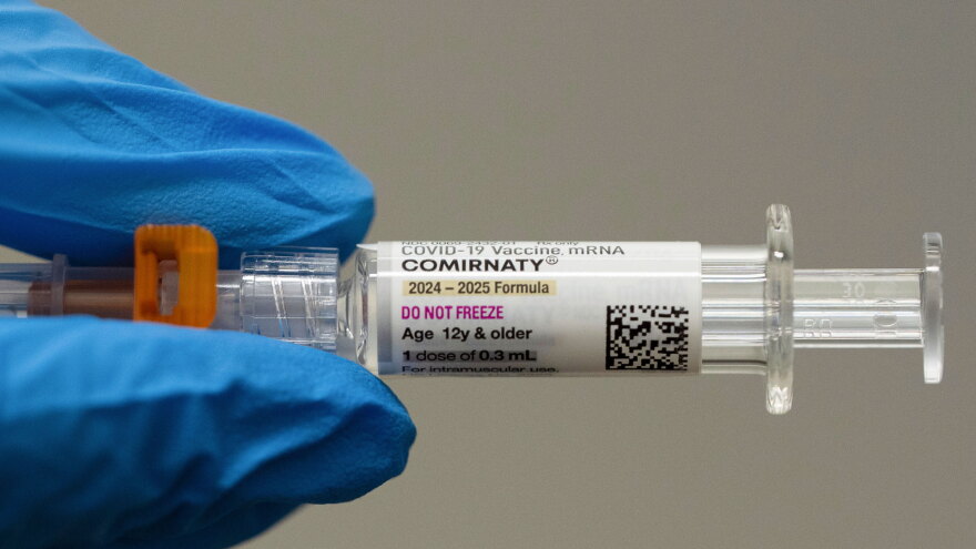 AP COVID vaccine