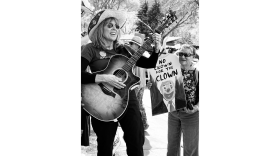 Mountain Action Indivisible organized a No Kings protest in Glenwood Springs last weekend.