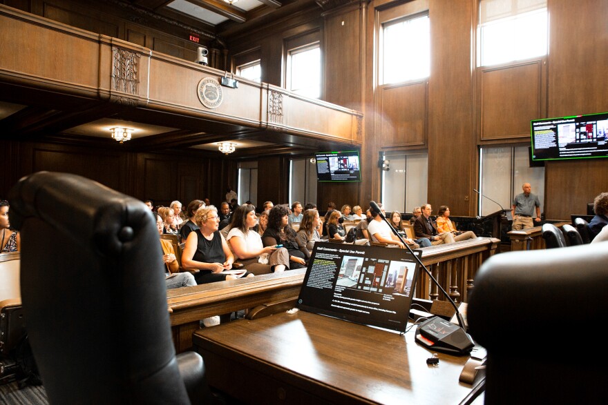 Over 50 Kansas City residents packed the Kansas City Plan Commission meeting on Aug. 5, 2026, to attend Miami-based developer Revitalization Unlimited’s proposal for a 20-story data center at 934 Central Street.